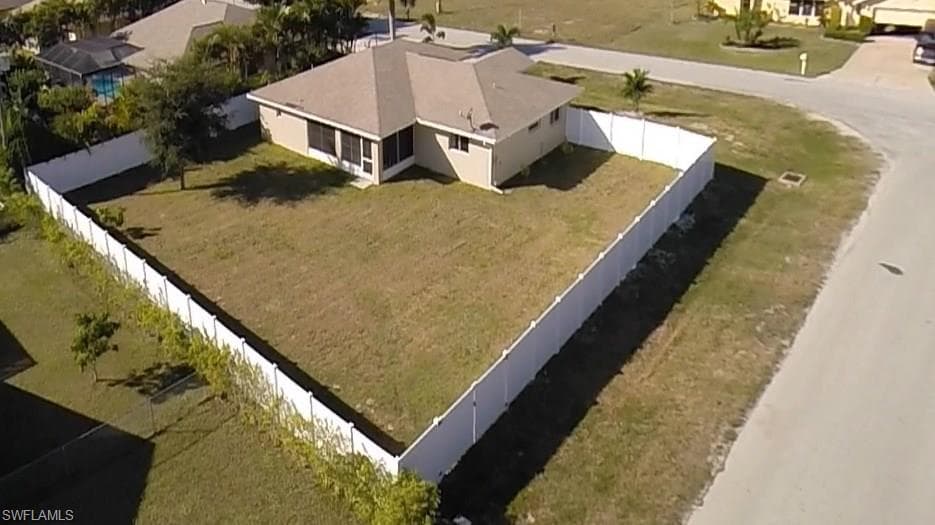 116 SW 28th TER CAPE CORAL, FL 33914