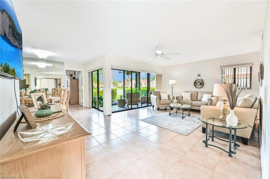 643 Beachwalk CIR D-101 NAPLES, FL 34108