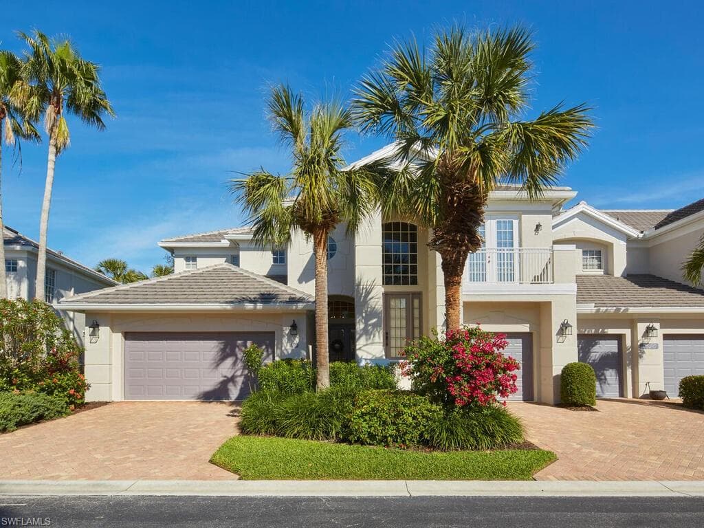 9520 Cypress Hammock CIR 101 ESTERO, FL 34135