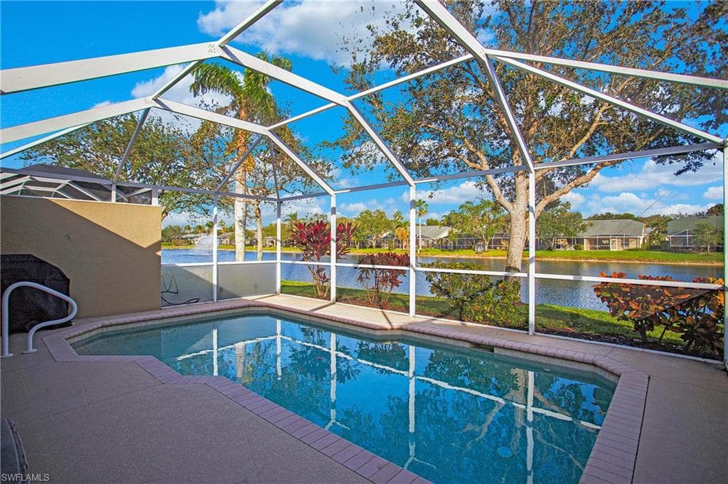 8180 Tauren CT N-340 NAPLES, FL 34119
