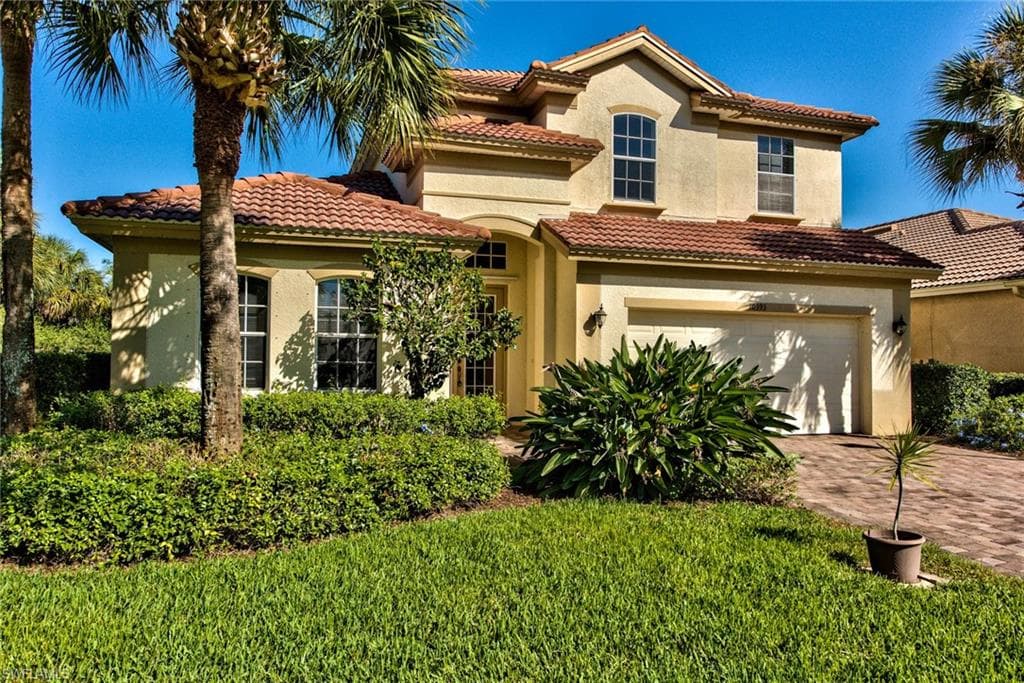 10393 Flat Stone LOOP BONITA SPRINGS, FL 34135