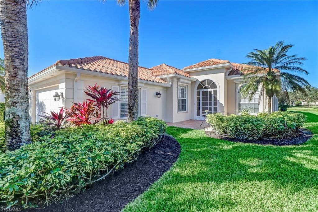 3997 Isla Ciudad CT NAPLES, FL 34109