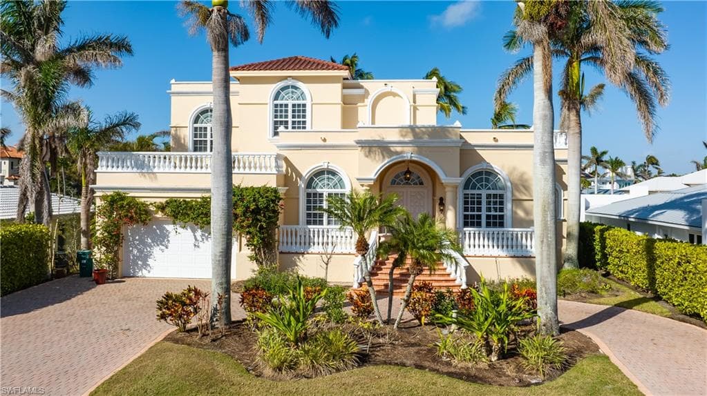 239 Channel DR NAPLES, FL 34108