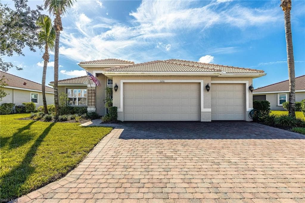 13190 Seaside Harbour DR NORTH FORT MYERS, FL 33903