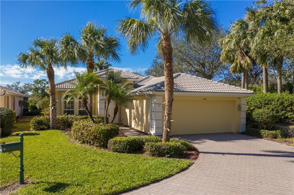 13079 Sail Away ST NORTH FORT MYERS, FL 33903