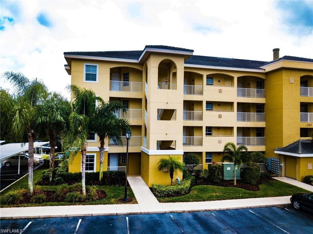 1787 Four Mile Cove PKWY 411 CAPE CORAL, FL 33990