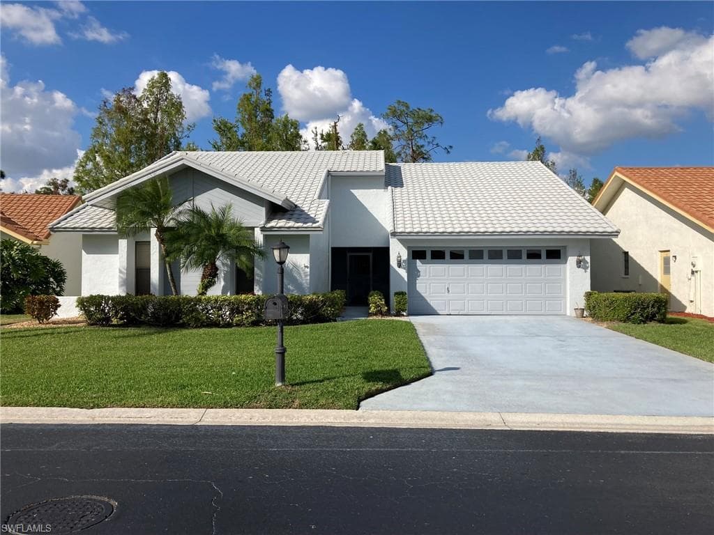 12642 Inverary CIR FORT MYERS, FL 33912