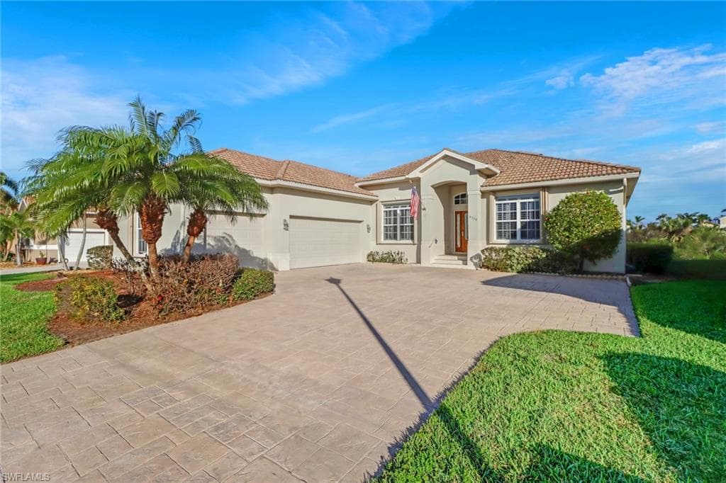8508 Southwind Bay CIR FORT MYERS, FL 33908