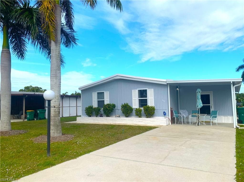 111 Grassy Key LN 42 NAPLES, FL 34114