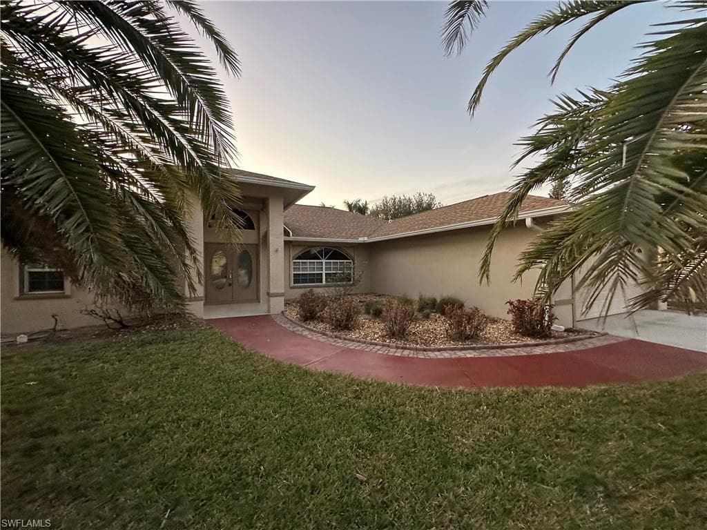 23464 Olde Meadowbrook CIR ESTERO, FL 34134