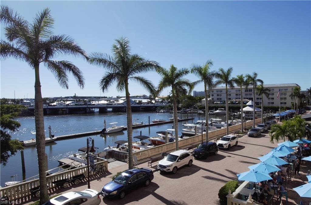 451 Bayfront PL 5211 NAPLES, FL 34102