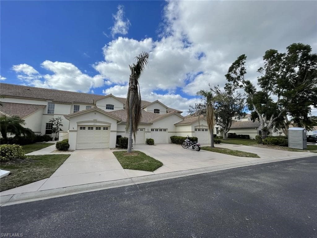 9221 Bayberry BEND 104 FORT MYERS, FL 33908