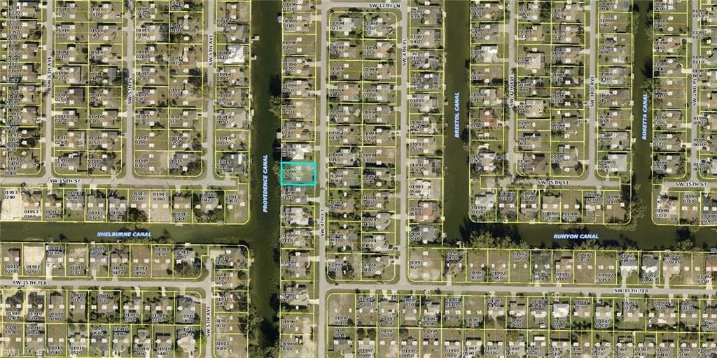1430 SW 4th CT CAPE CORAL, FL 33991