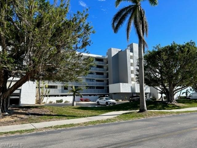 4223 Bay Beach LN F1 FORT MYERS BEACH, FL 33931