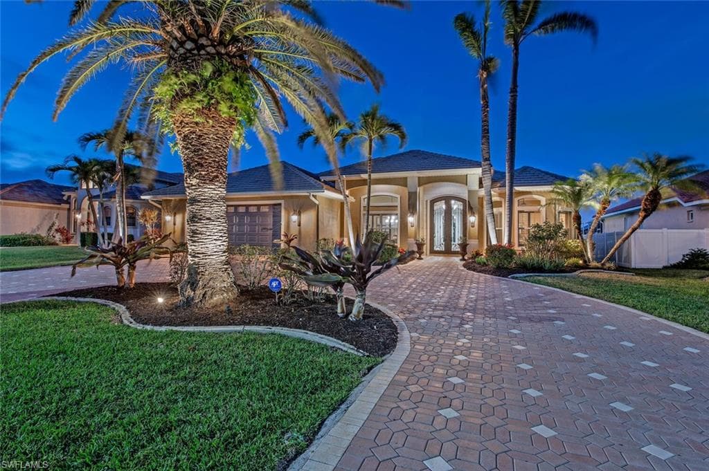 1517 57th TER CAPE CORAL, FL 33914