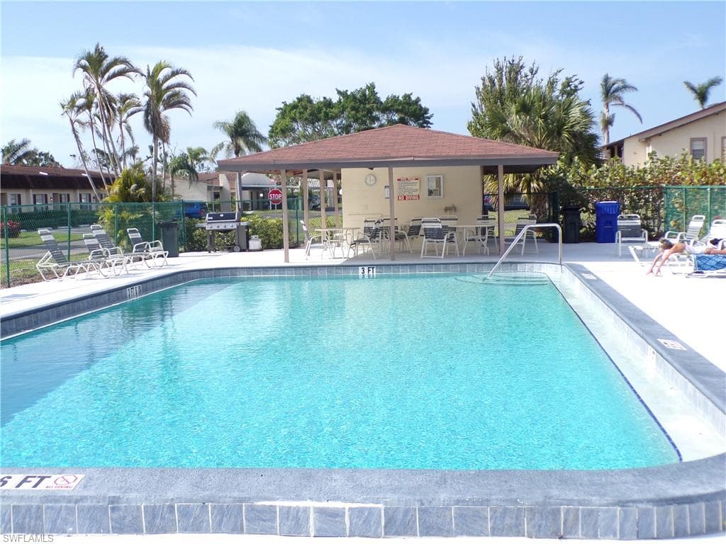 9350 Lennex LN 806 FORT MYERS, FL 33919