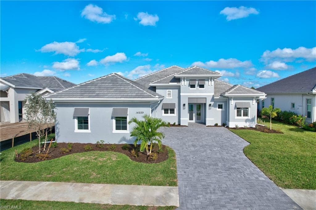 14229 Laguna Springs LN NAPLES, FL 34114