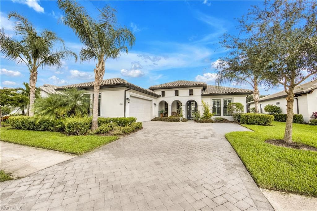 11906 White Stone DR FORT MYERS, FL 33913