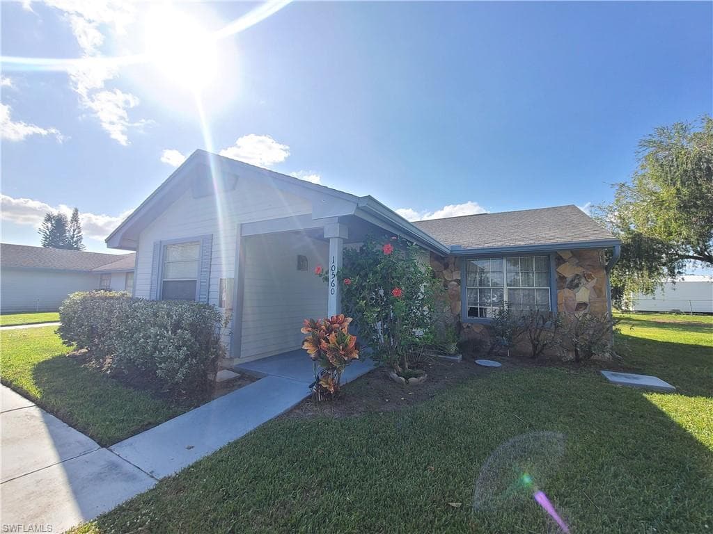 10560 Quincy CT LEHIGH ACRES, FL 33936