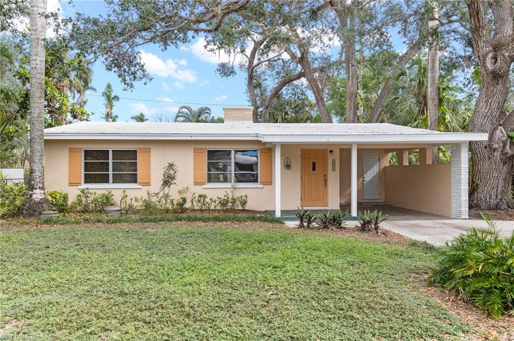 1455 El Prado AVE FORT MYERS, FL 33901