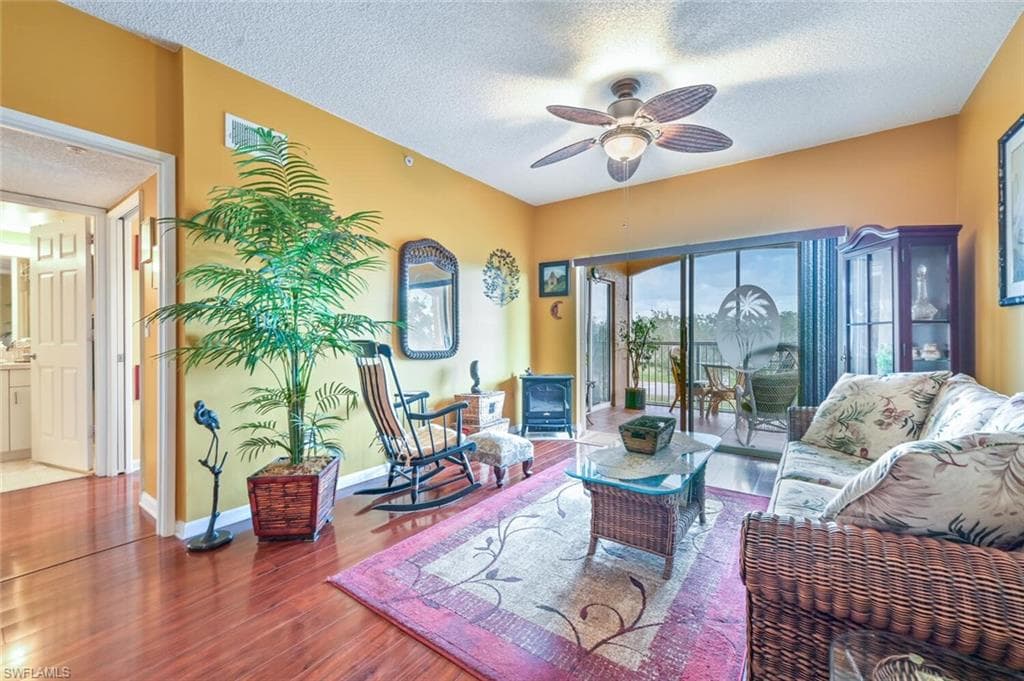 1865 Florida Club DR 6303 NAPLES, FL 34112