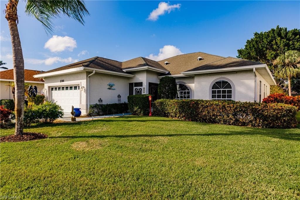 2381 Piccadilly Circus NAPLES, FL 34112