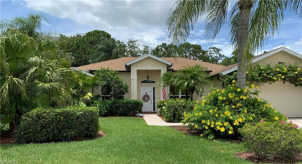 23405 Olde Meadowbrook CIR ESTERO, FL 34134