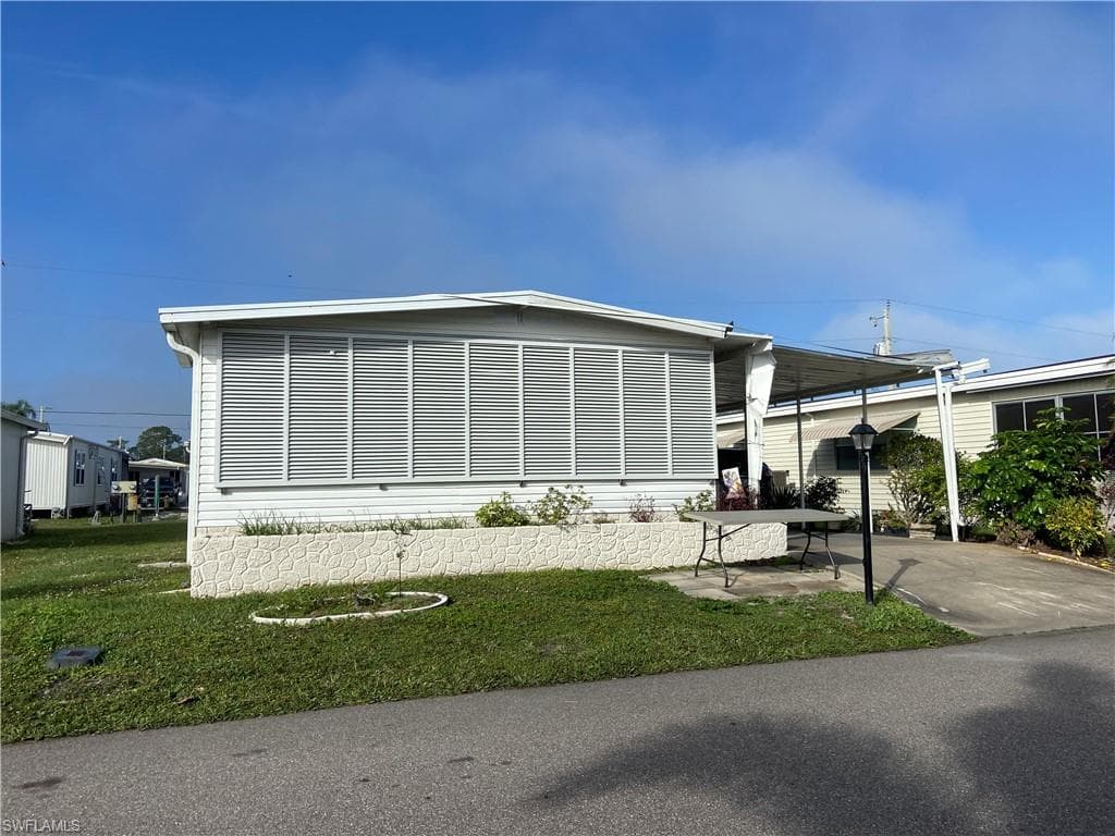 14721 Constitution WAY NORTH FORT MYERS, FL 33917