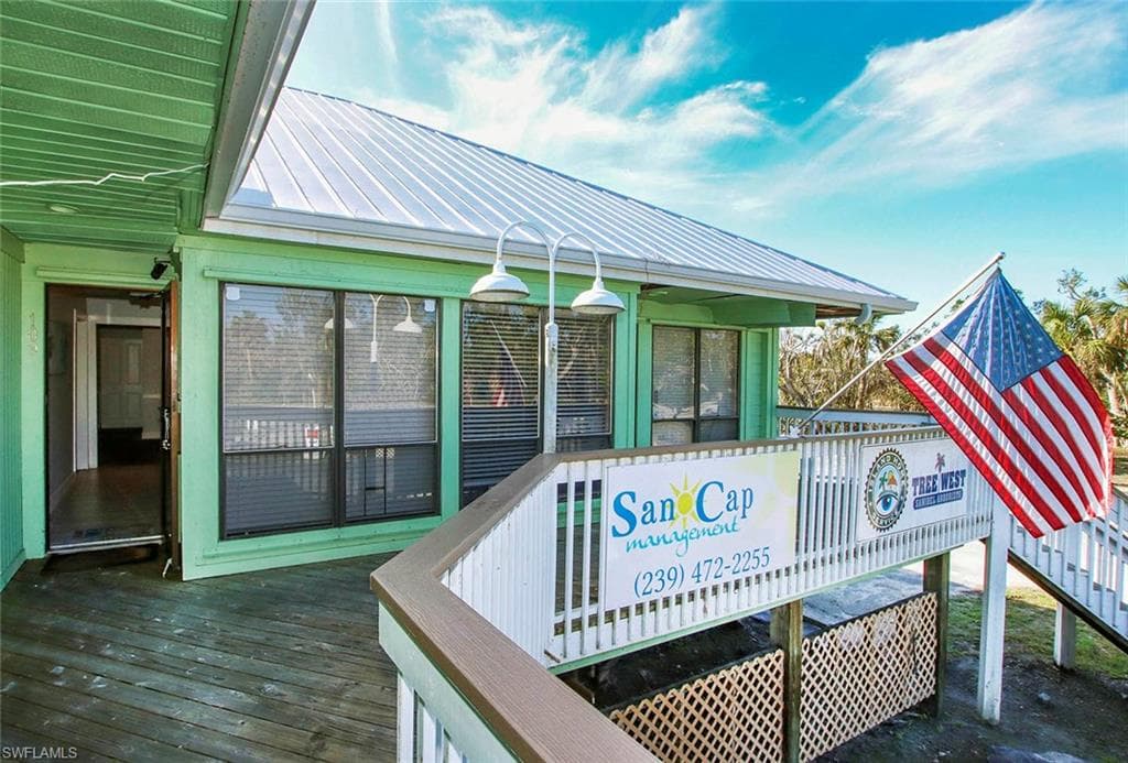 1101 Periwinkle WAY A2 SANIBEL, FL 33957
