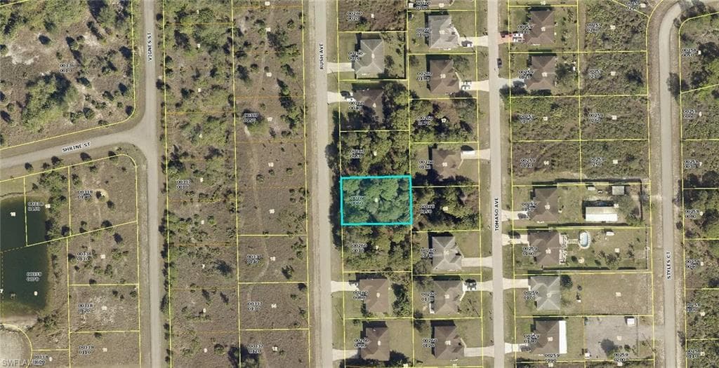 1822 Rush AVE LEHIGH ACRES, FL 33972