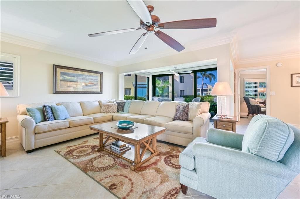 601 Beachwalk CIR L-104 NAPLES, FL 34108