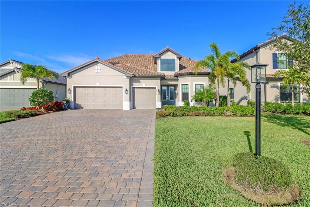 19792 Beechcrest PL ESTERO, FL 33928