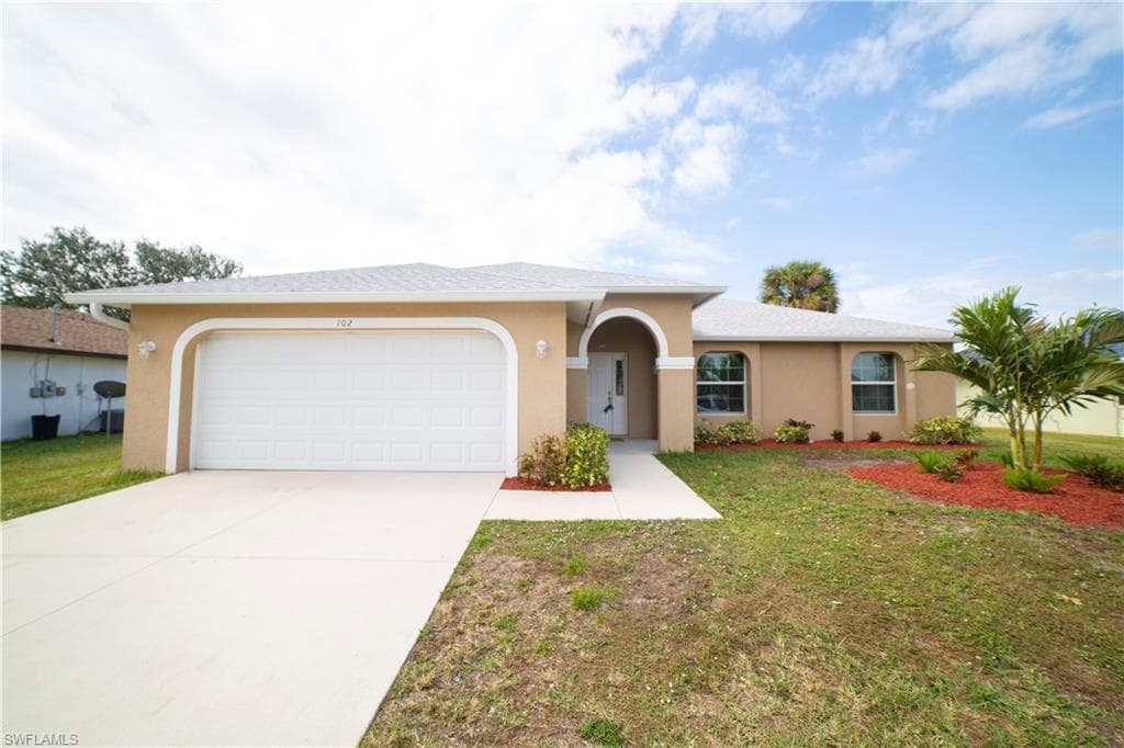 102 NE 20th PL CAPE CORAL, FL 33909