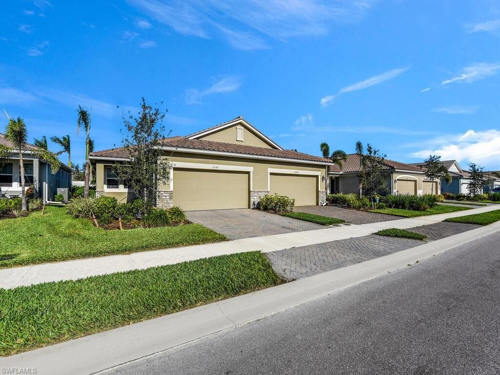 6547 Good Life ST FORT MYERS, FL 33966