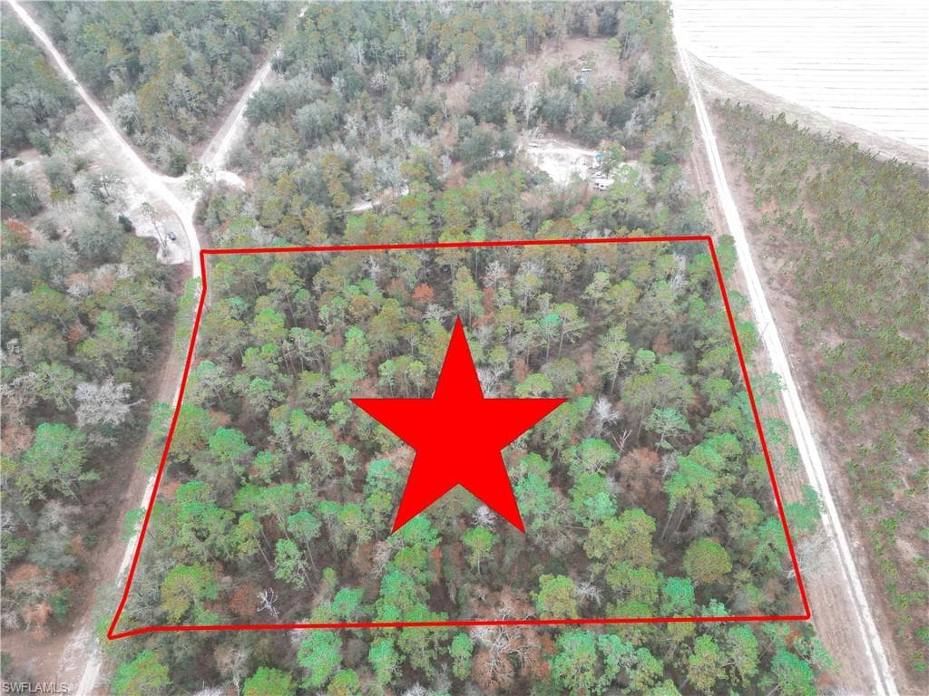 NE RIVER COUNTRY TRL LEE, FL 32059