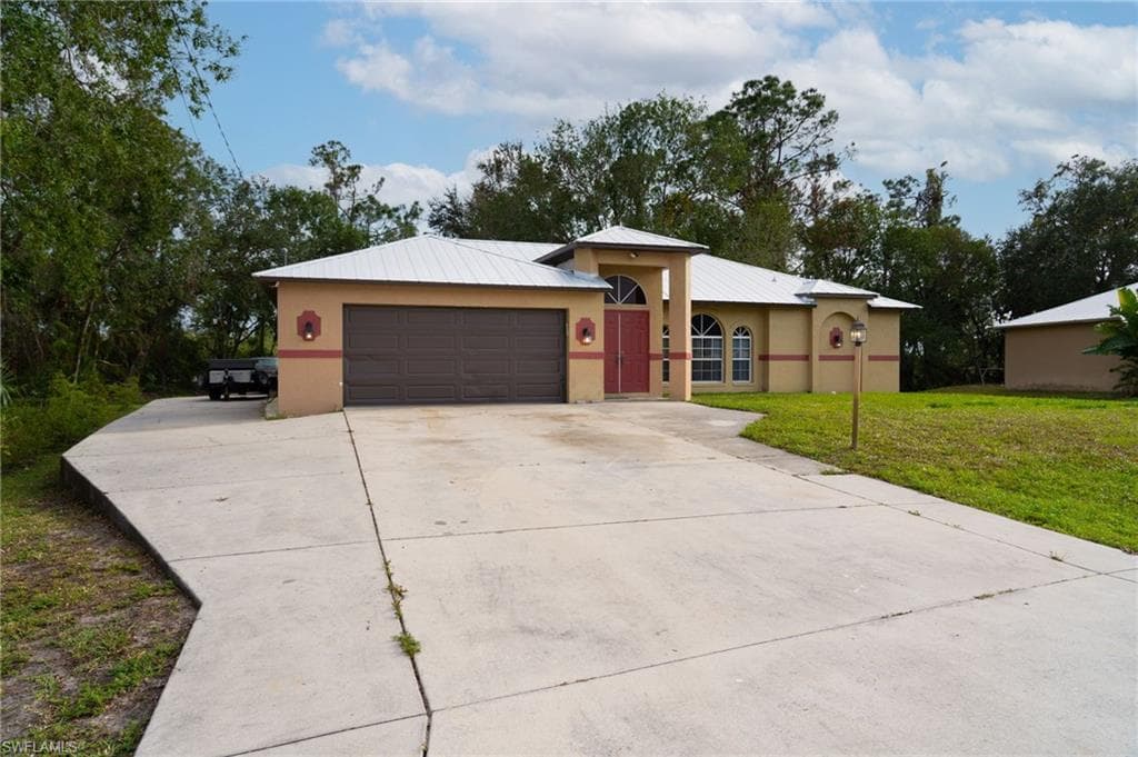 11402 Habersham CT NORTH FORT MYERS, FL 33917