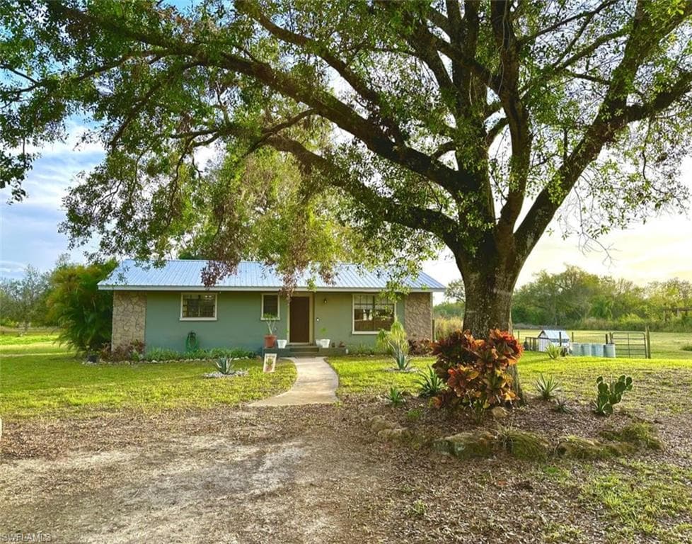 5709 W State Road 80 FORT DENAUD, FL 33935