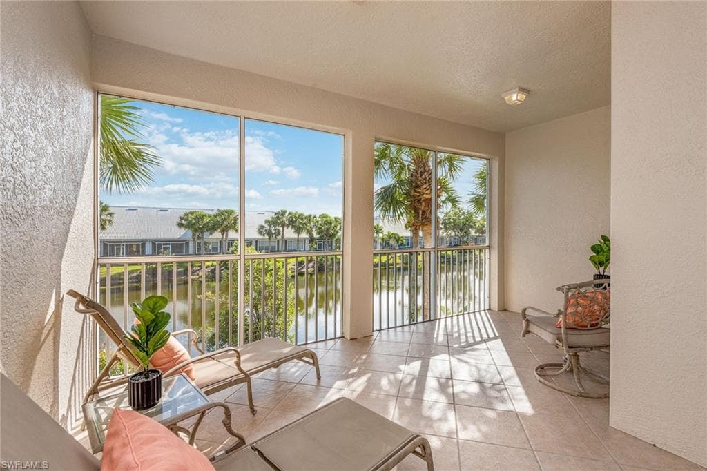 4620 Hawks Nest DR 202 NAPLES, FL 34114