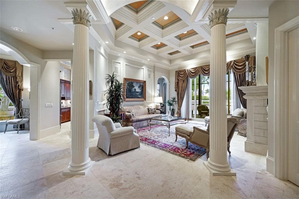 1060 Borghese LN 101 NAPLES, FL 34114