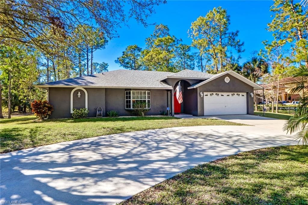 241 31st ST NW NAPLES, FL 34120