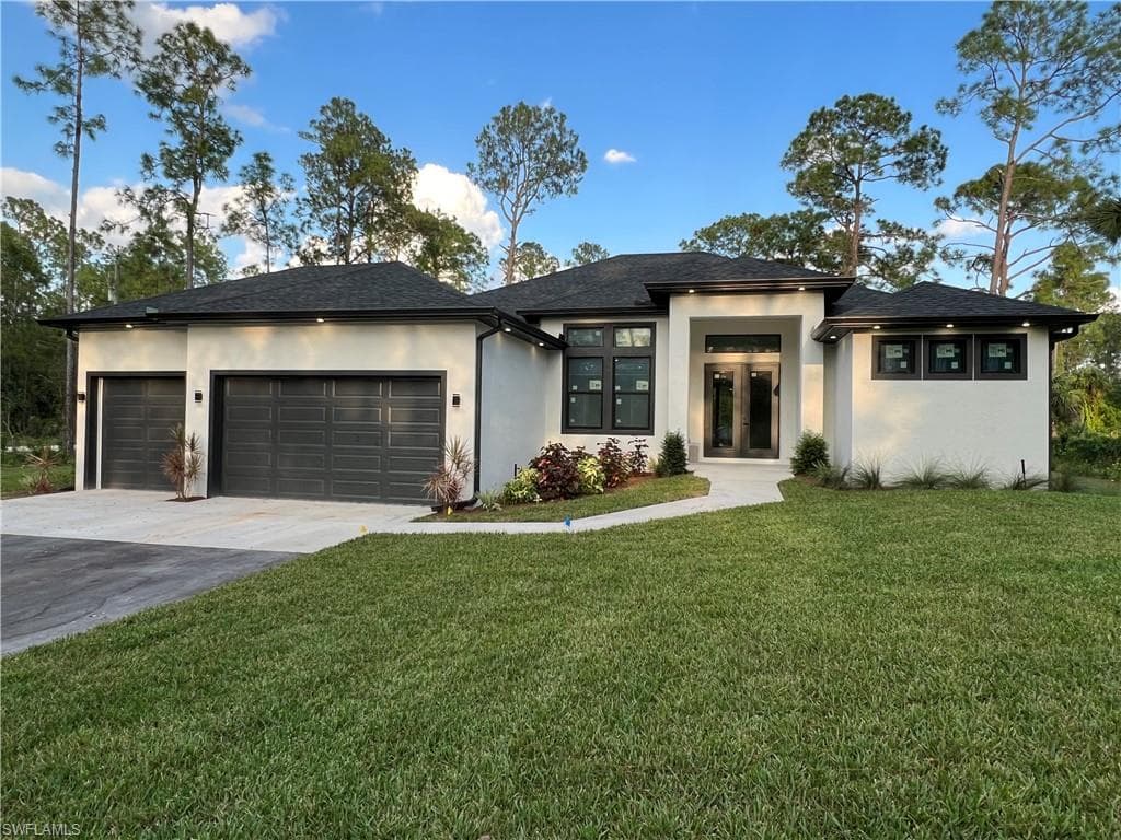 3132 2nd ave se NAPLES, FL 34117
