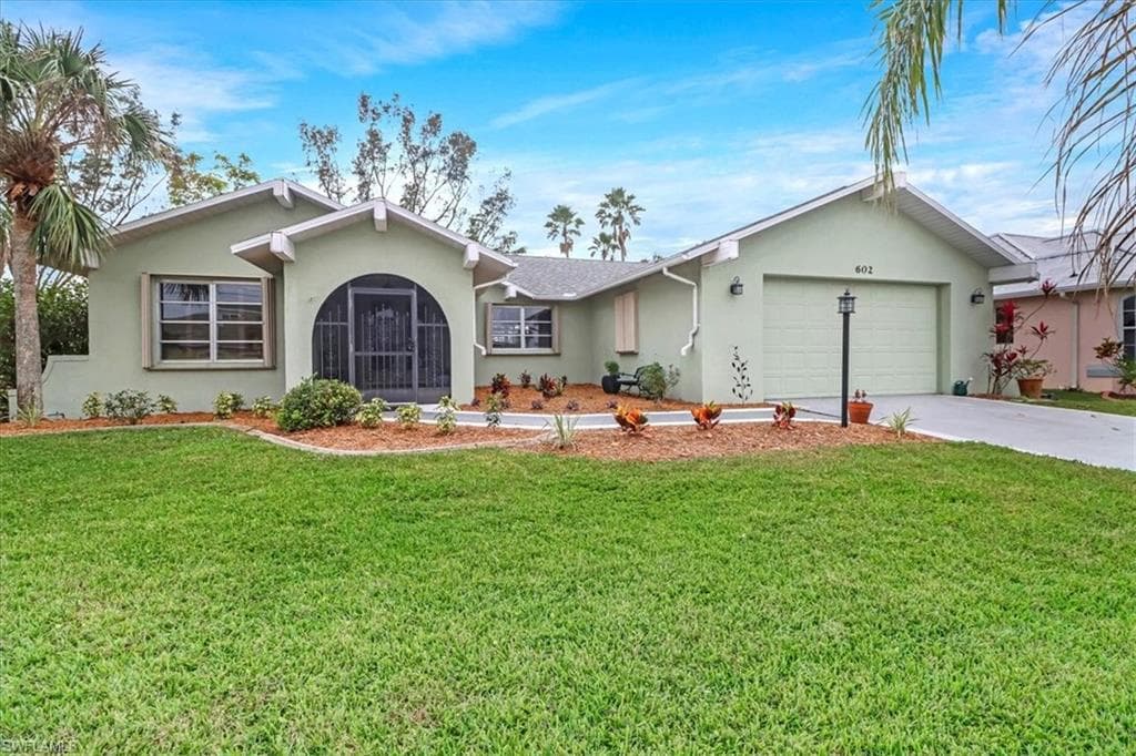 602 SW 57th ST CAPE CORAL, FL 33914