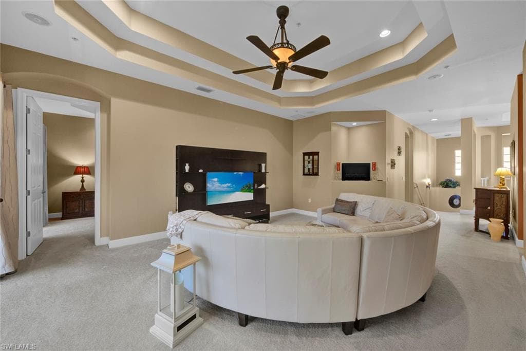 7848 Clemson ST 6-201 NAPLES, FL 34104