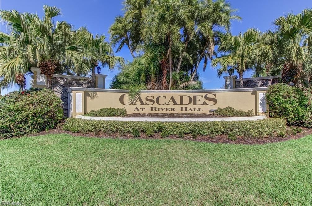 2995 Apple Blossom DR ALVA, FL 33920