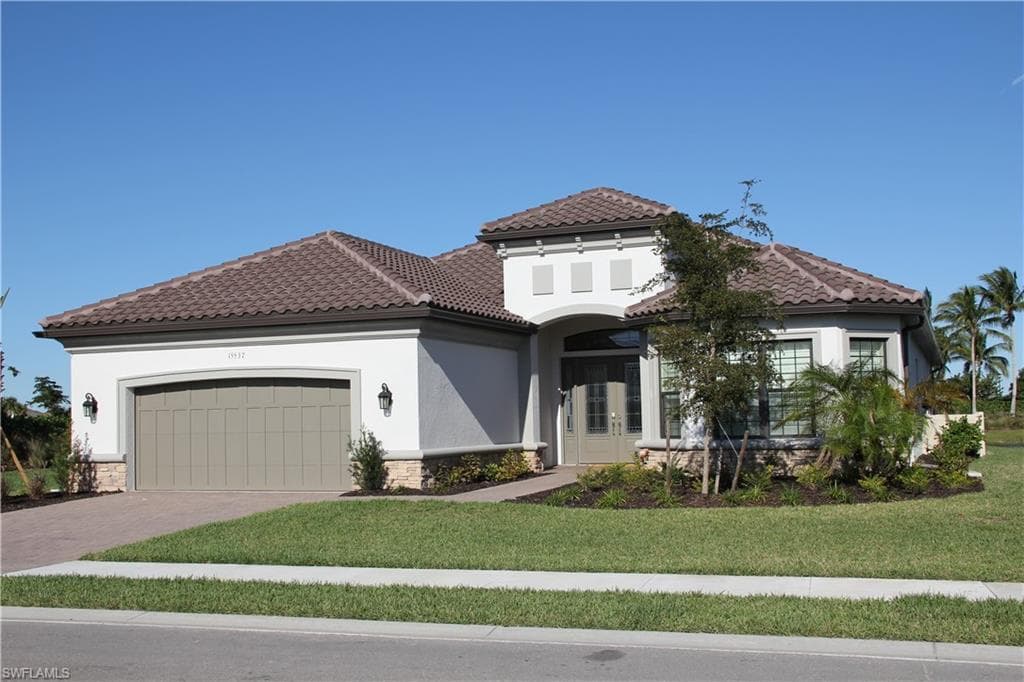 15537 Rio Ponace CT NAPLES, FL 34114