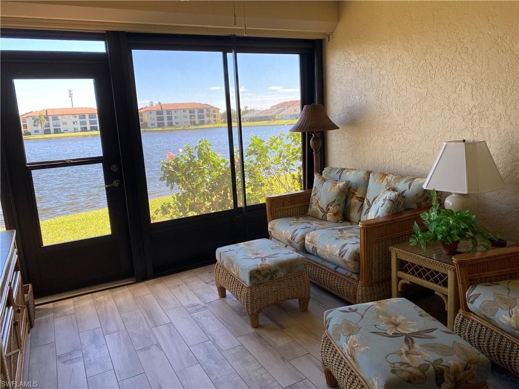11250 Caravel CIR 104 FORT MYERS, FL 33908