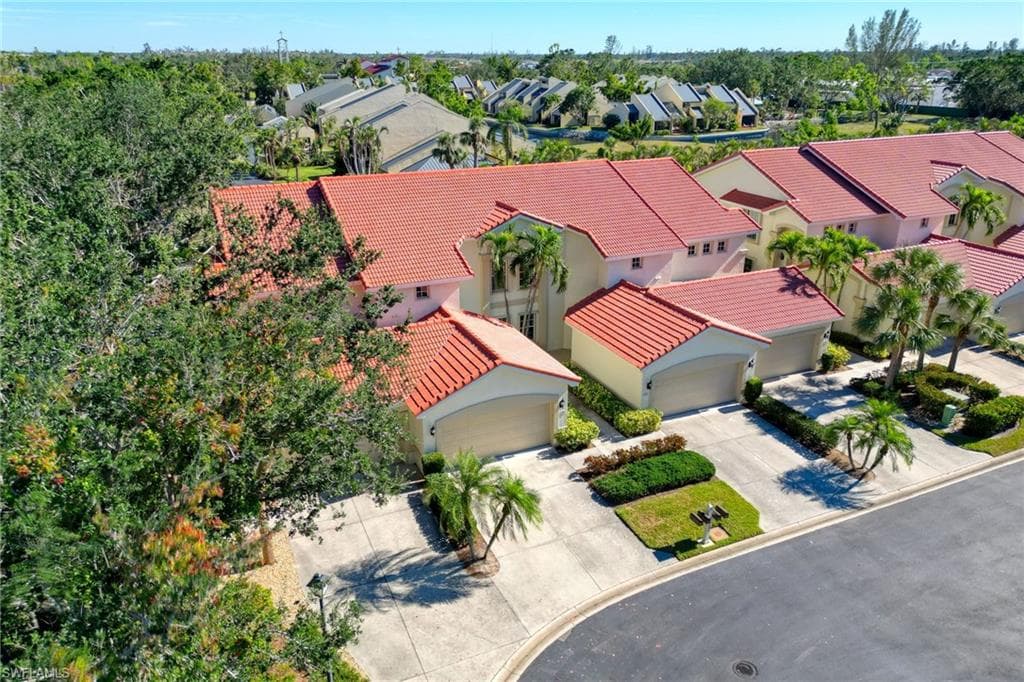 15221 Royal Windsor LN 602 FORT MYERS, FL 33919