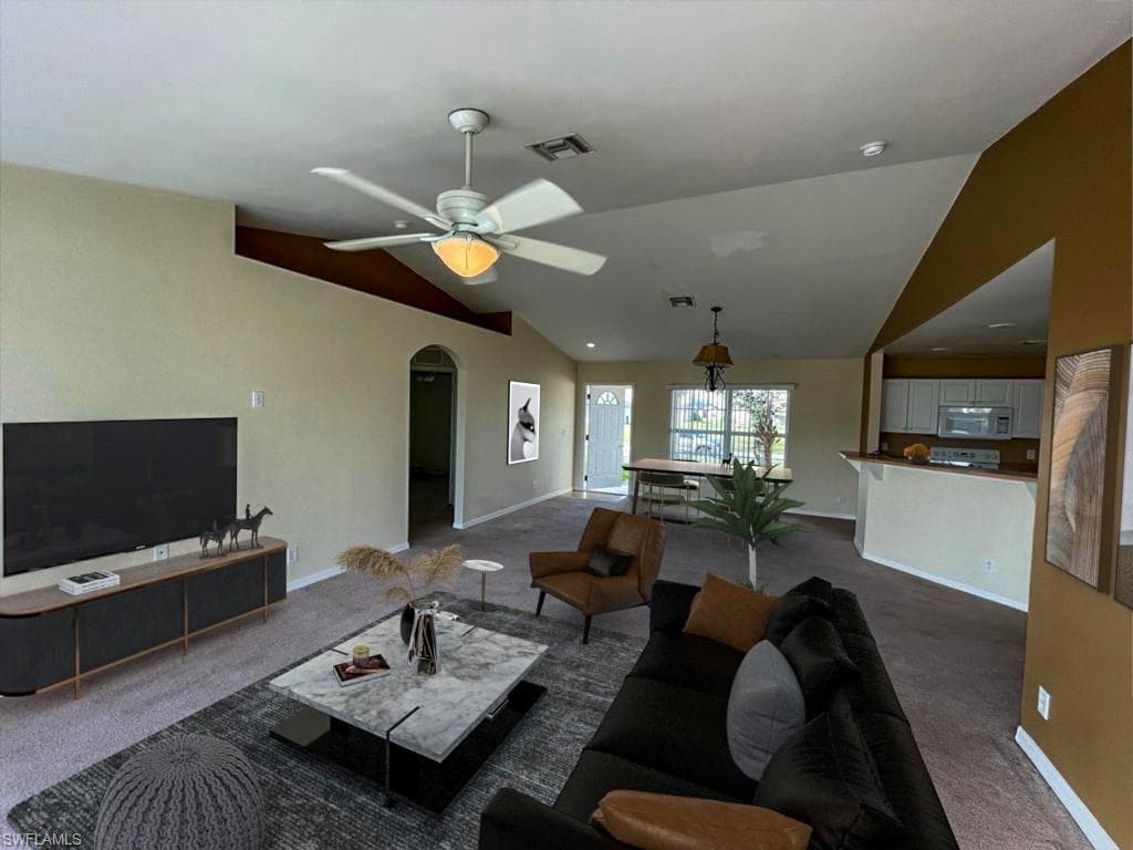 624 NW 26th TER CAPE CORAL, FL 33993