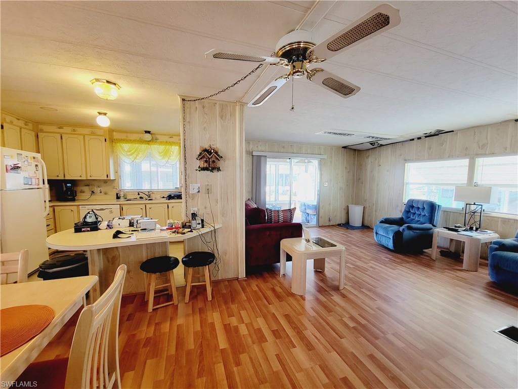 3374 Galaxy WAY NORTH FORT MYERS, FL 33903