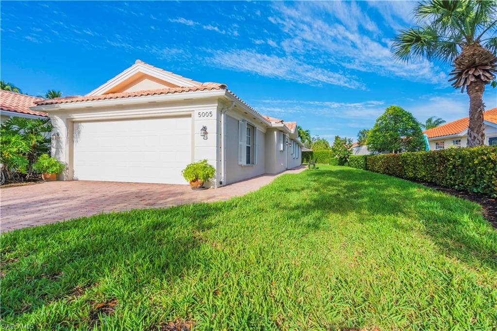 5005 Kingston WAY NAPLES, FL 34119